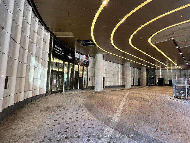 1208 - 470 Front Street W