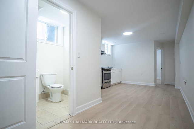 Basement 1 - 118 Fairholme Avenue