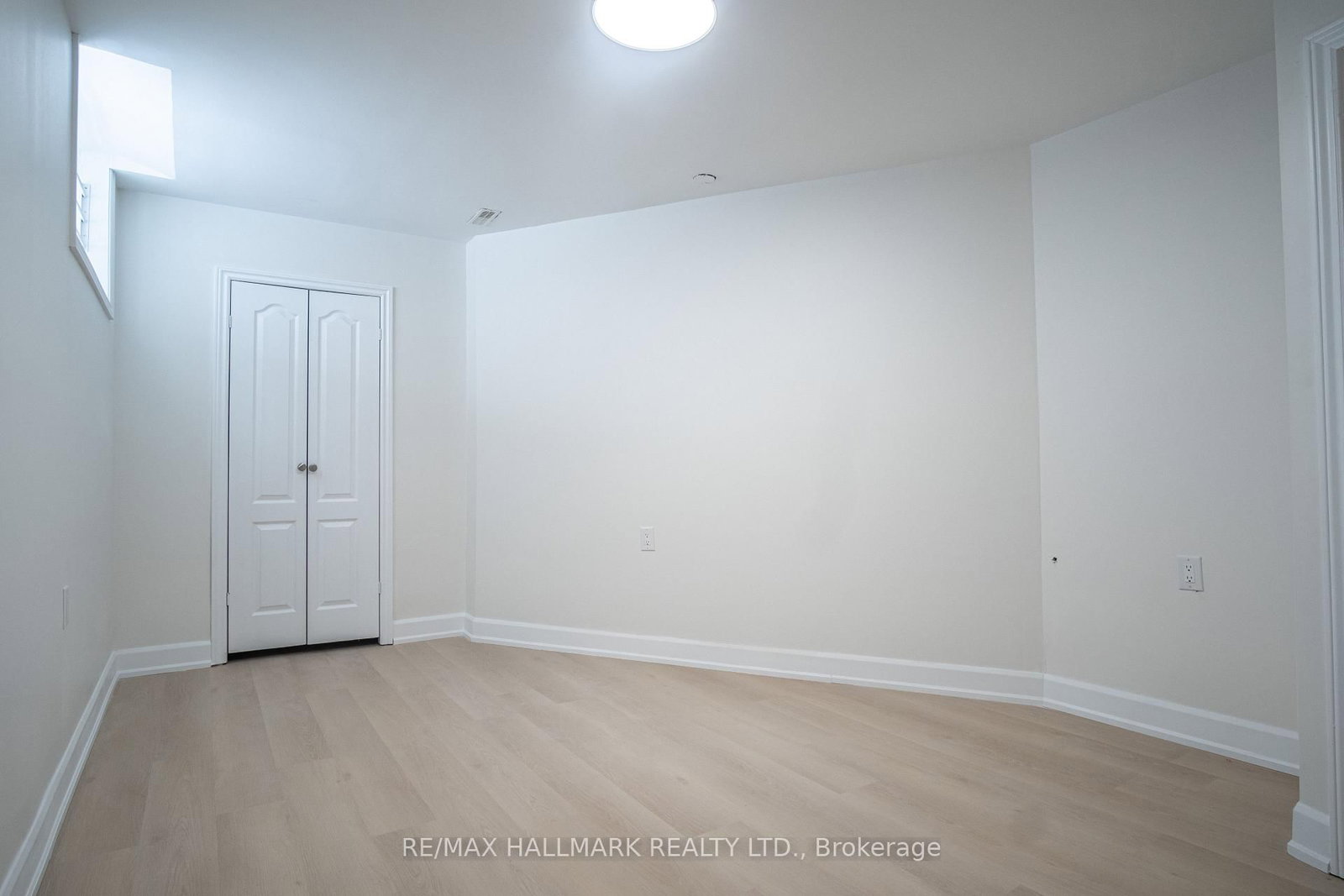 118 Fairholme Avenue, Unit Basement 1 - Photo 10