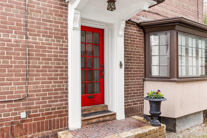 85 Sherwood Ave, Toronto, M4P 2A6 | Image 3