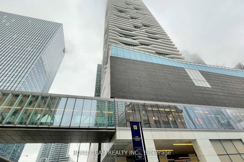88 Harbour St #5703, Toronto, Ontario