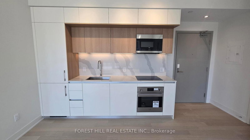 402 - 322 Dupont St, Toronto, M5R 0E3 | Image 2