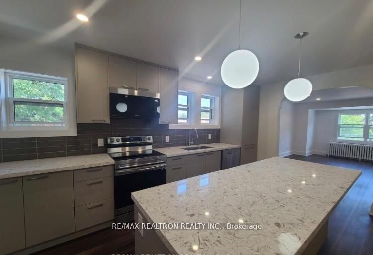 (MAIN) - 1182 Avenue Rd, Toronto, M5N 2E8 | Image 2