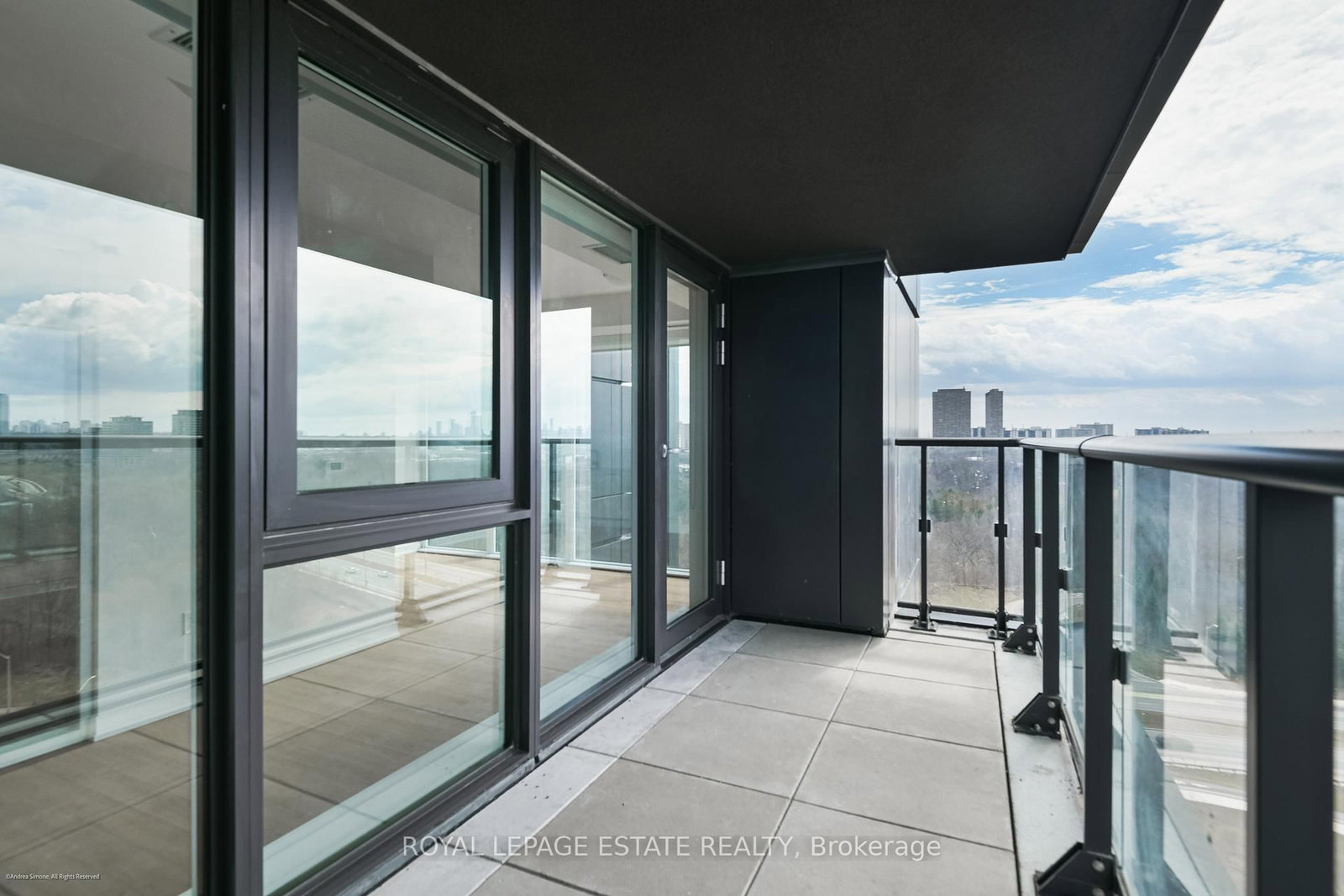 5 Quarrington Lane, Unit #1011 - Photo 21