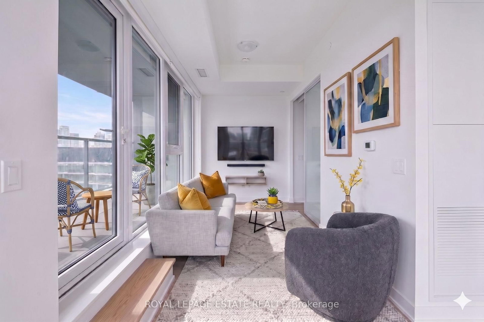 5 Quarrington Lane, Unit #1011 - Photo 4