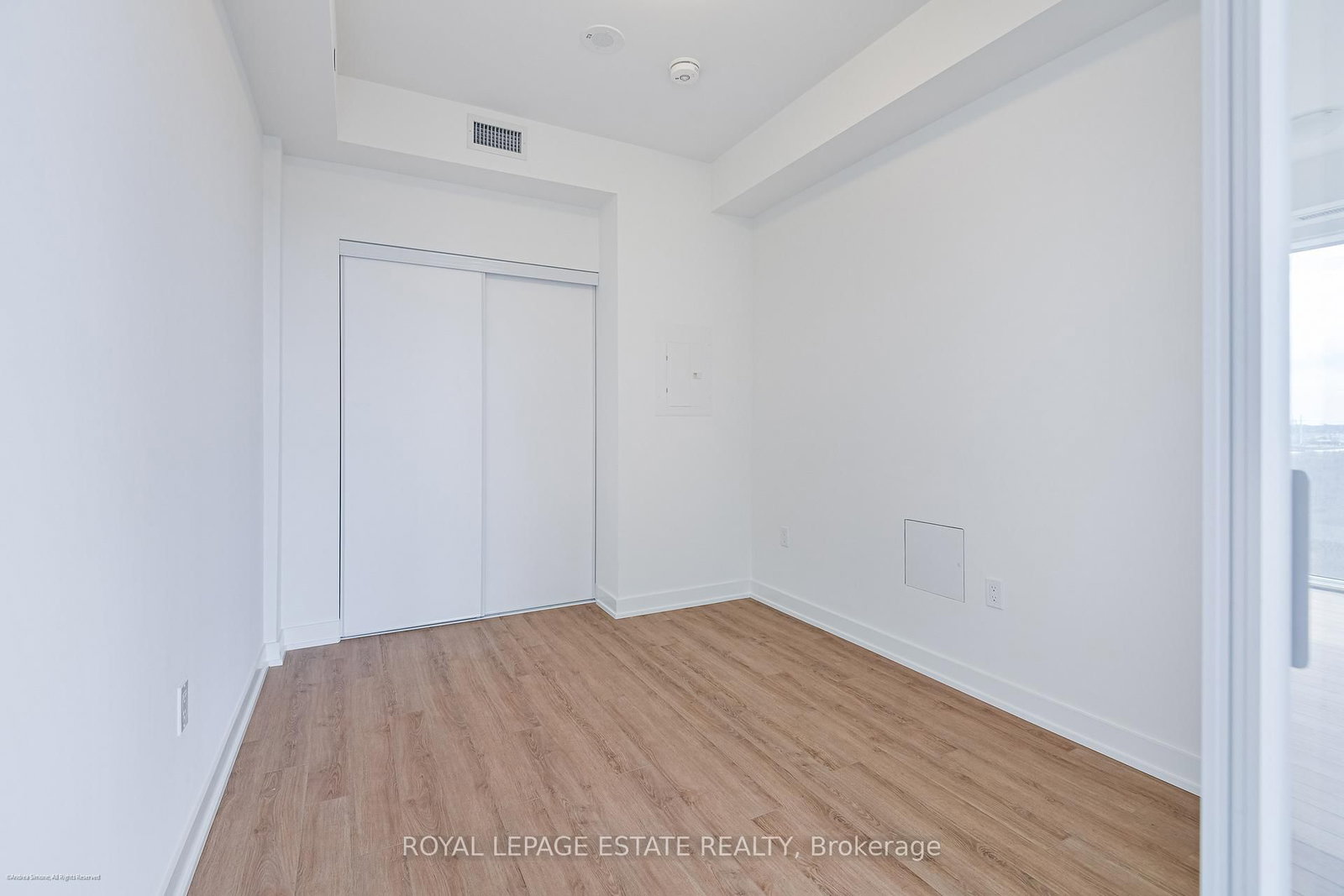 5 Quarrington Lane, Unit #1011 - Photo 9