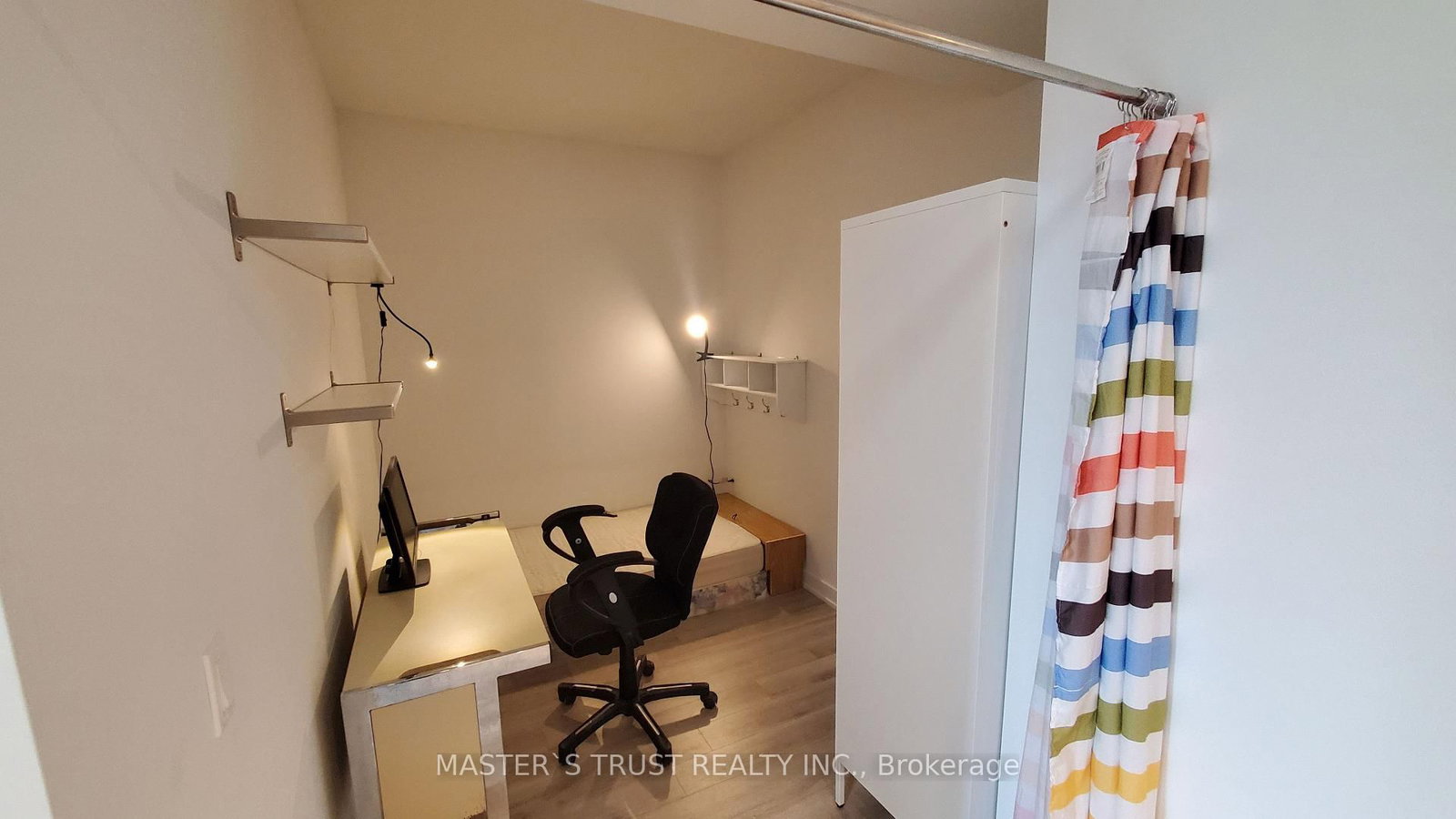 238 Simcoe Street, Unit 1020 - Photo 7