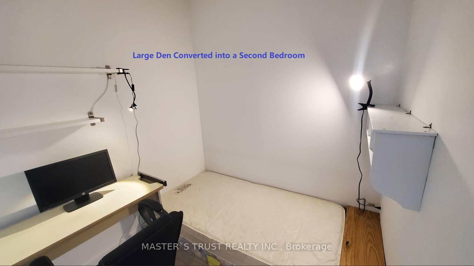 238 Simcoe Street, Unit 1020 - Photo 9