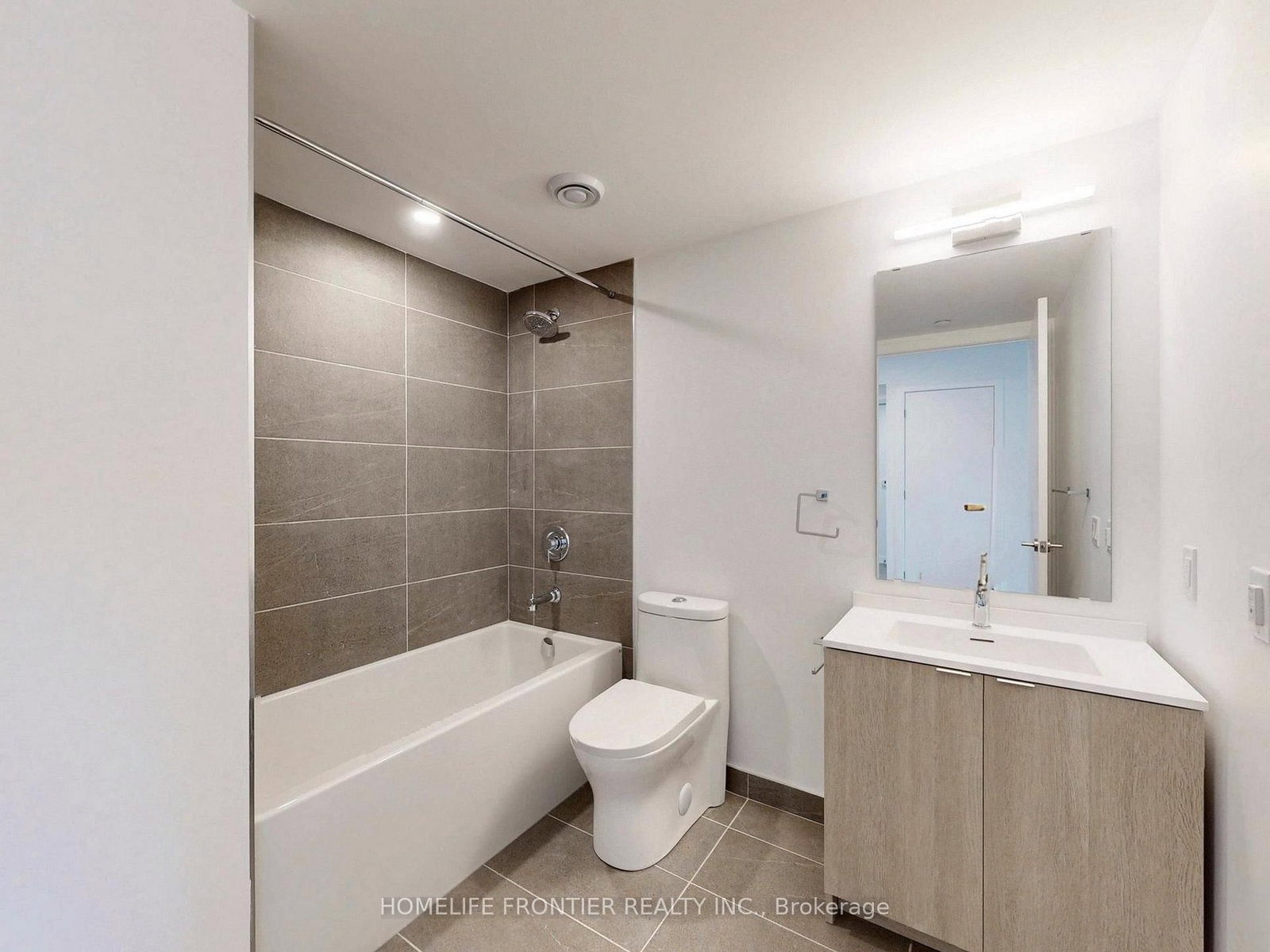 100 Queen Street E, Unit 1907 - Photo 10