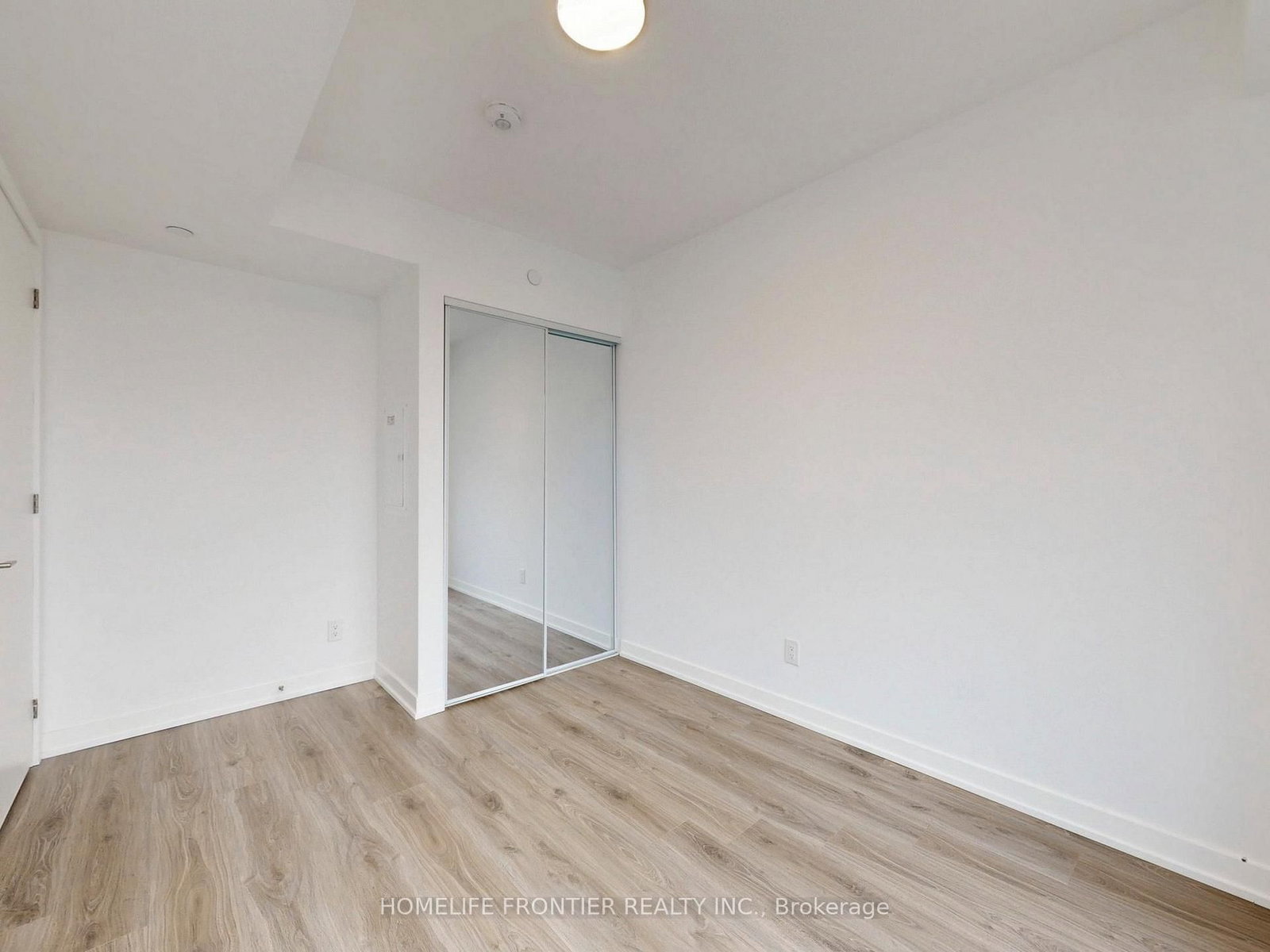 100 Queen Street E, Unit 1907 - Photo 7