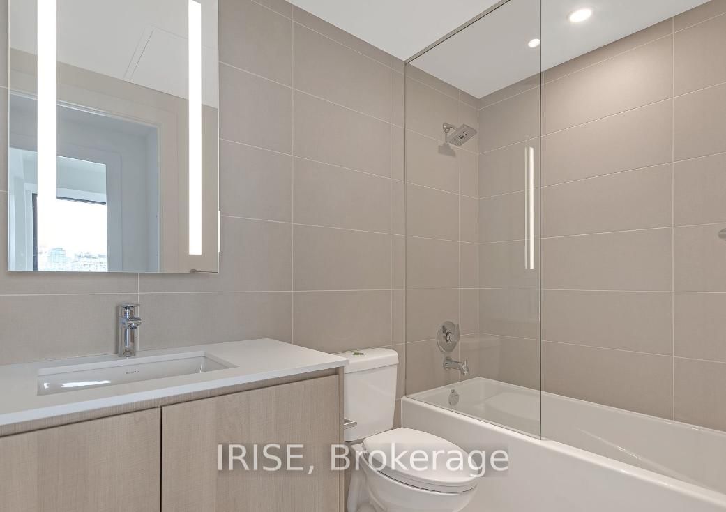 118 Merchants' Wharf, Unit 215 - Photo 17