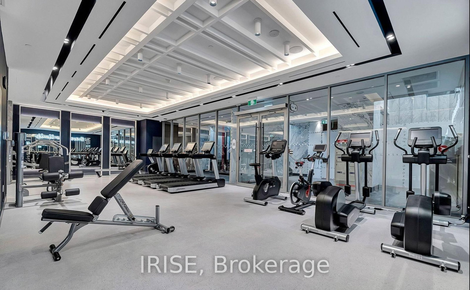 118 Merchants' Wharf, Unit 215 - Photo 23