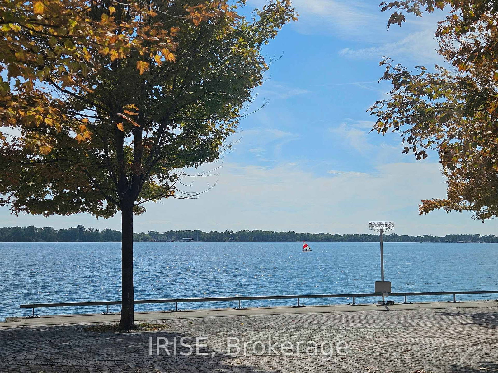 118 Merchants' Wharf, Unit 215 - Photo 28