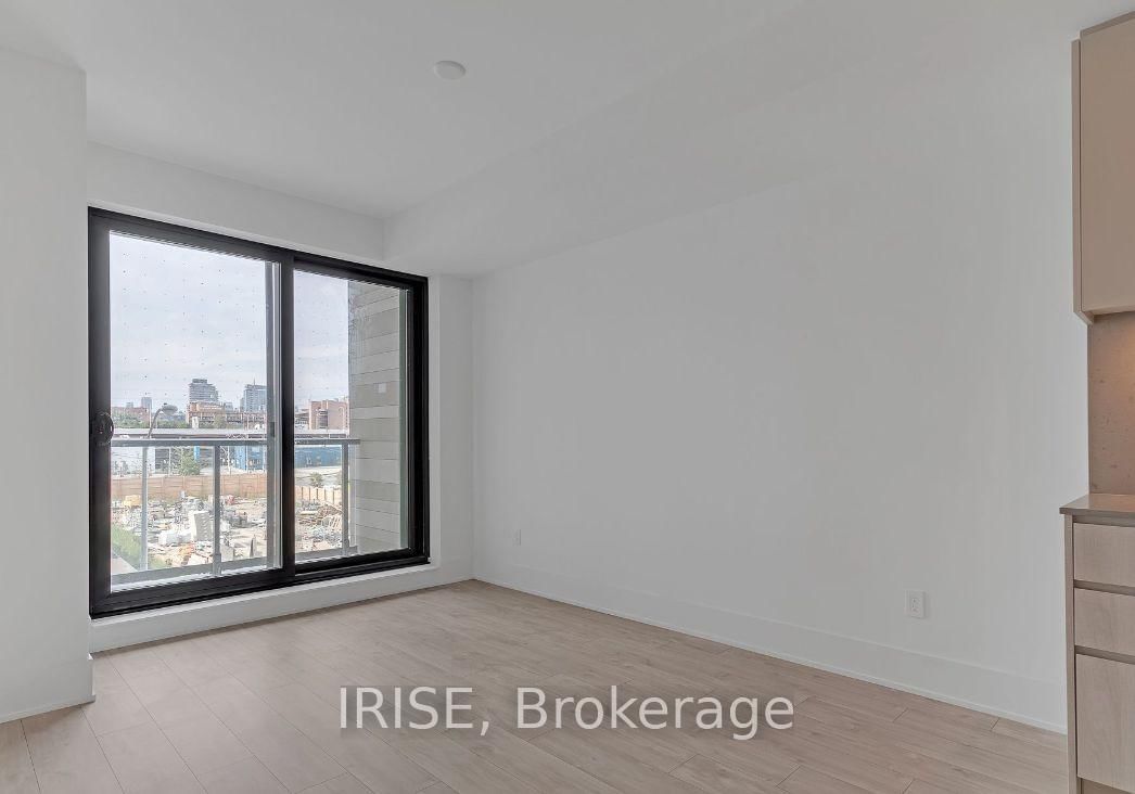 118 Merchants' Wharf, Unit 215 - Photo 6