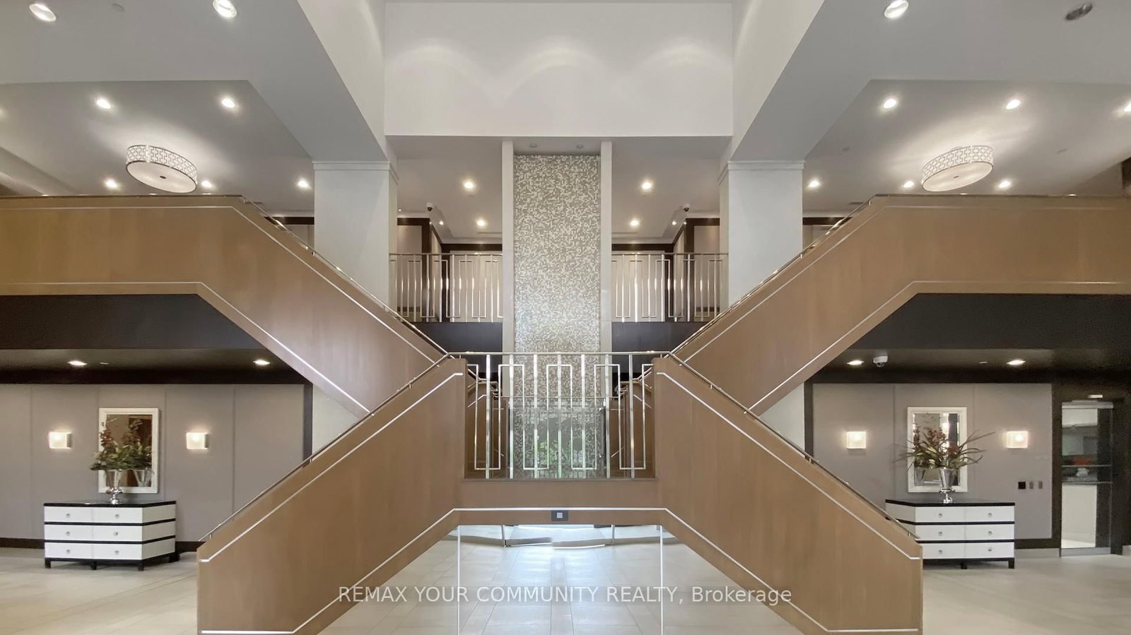 100 Harrison Garden Boulevard S, Unit 1422 - Photo 6