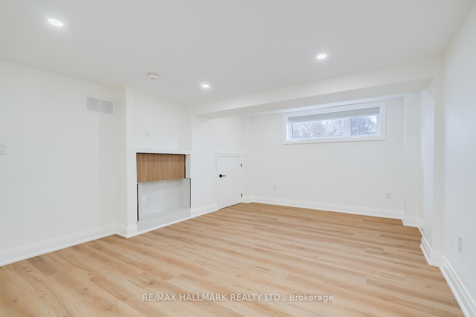 69 Searle Avenue, Unit Basement bachelor unit - Photo 7