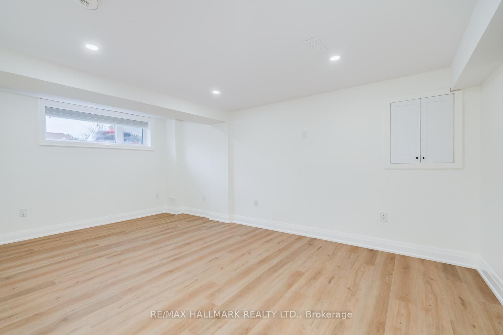 69 Searle Avenue, Unit Basement bachelor unit - Photo 8