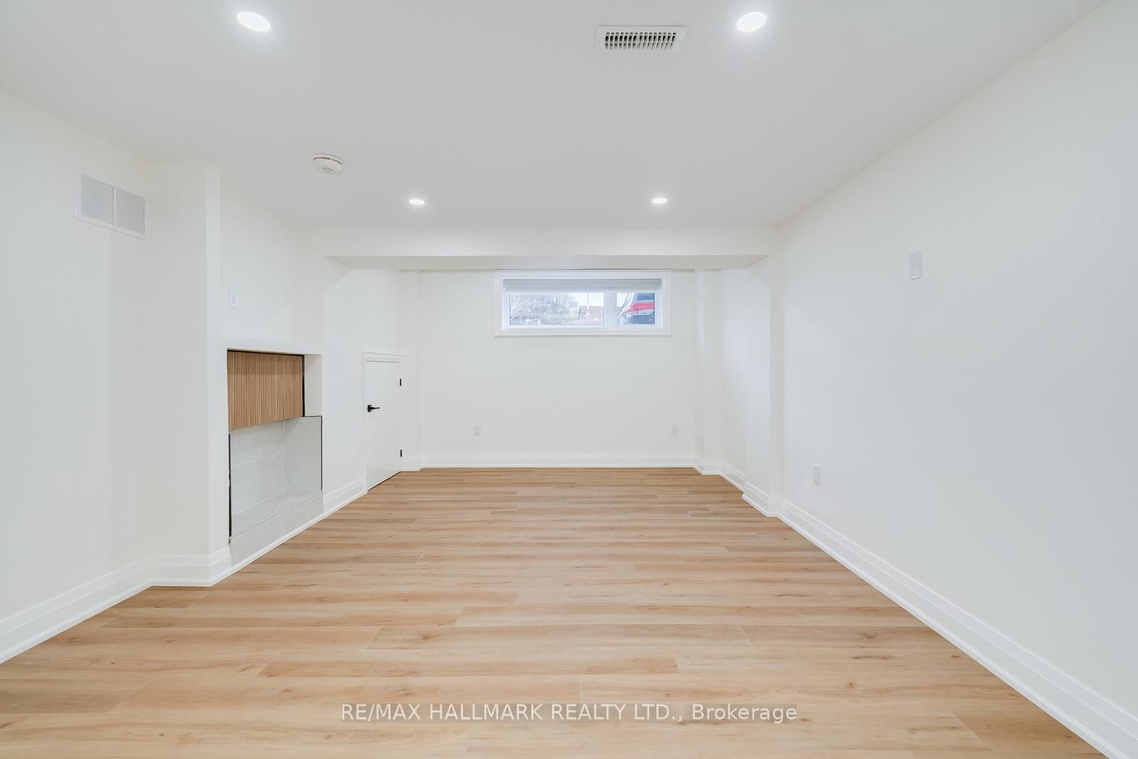 69 Searle Avenue, Unit Basement bachelor unit - Photo 9