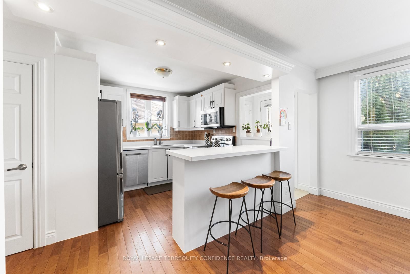 Detached House for sale at 69 Nipigon Avenue, Toronto, Ontario, M2M 2V9 - Newtonbrook East - MLS: C13014382