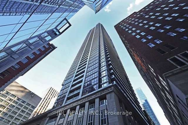 4507 - 70 Temperance Street