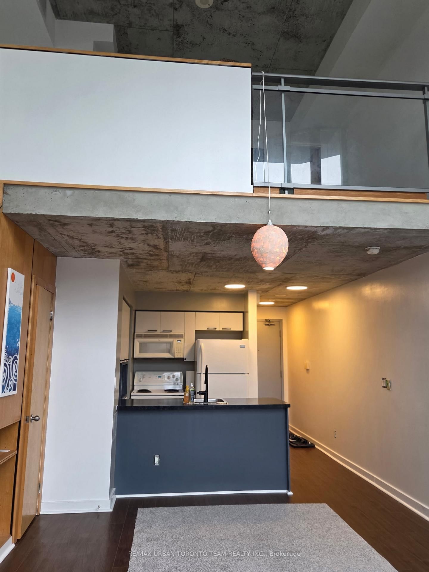 255 Richmond Street E, Unit 209 - Photo 6