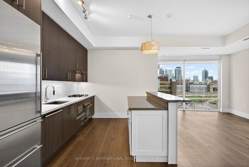 29 Queens Quay E #701, Toronto, Ontario