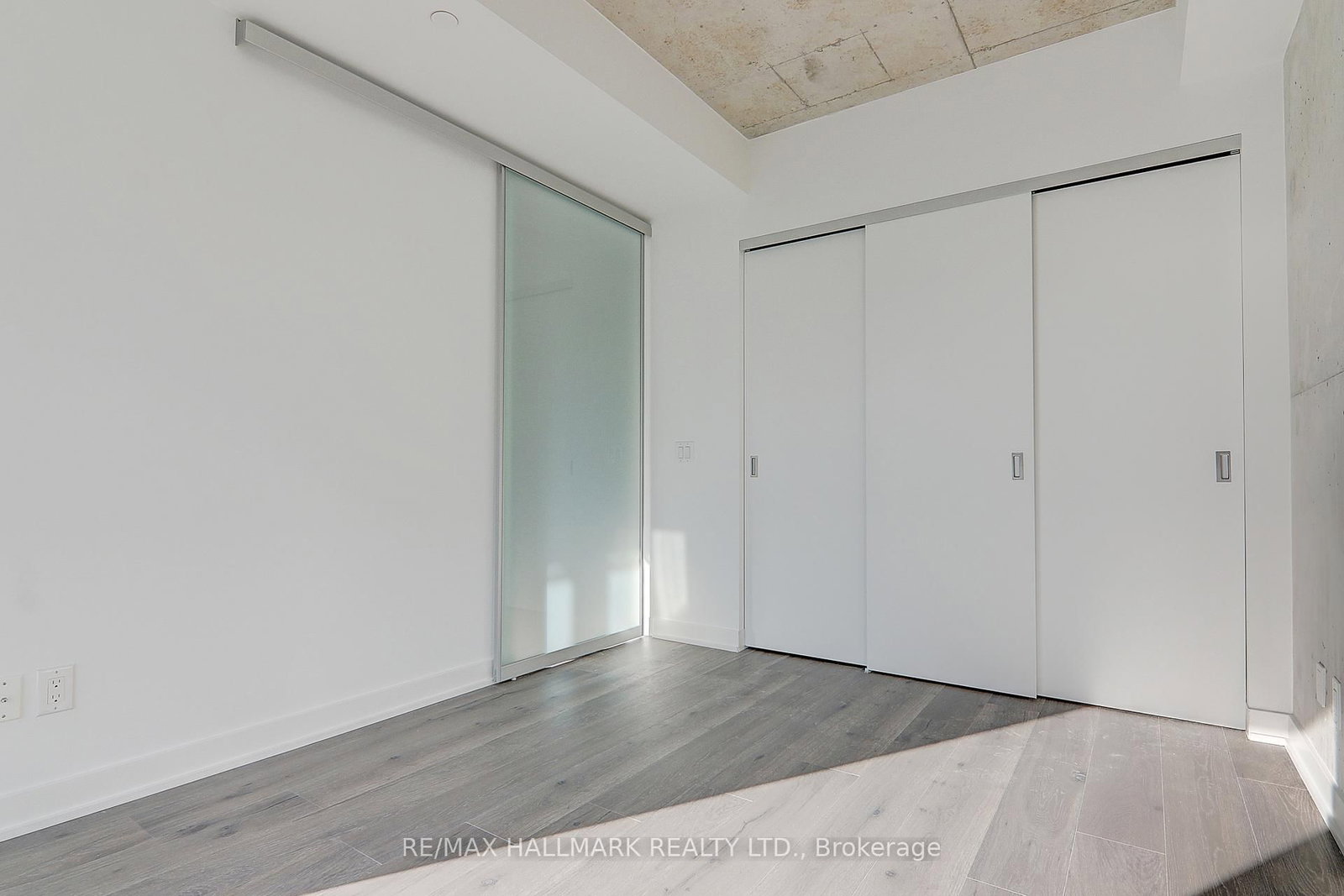 55 Ontario Street, Unit 606 - Photo 17