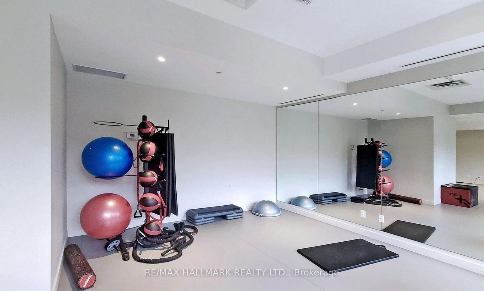 55 Ontario Street, Unit 606 - Photo 26