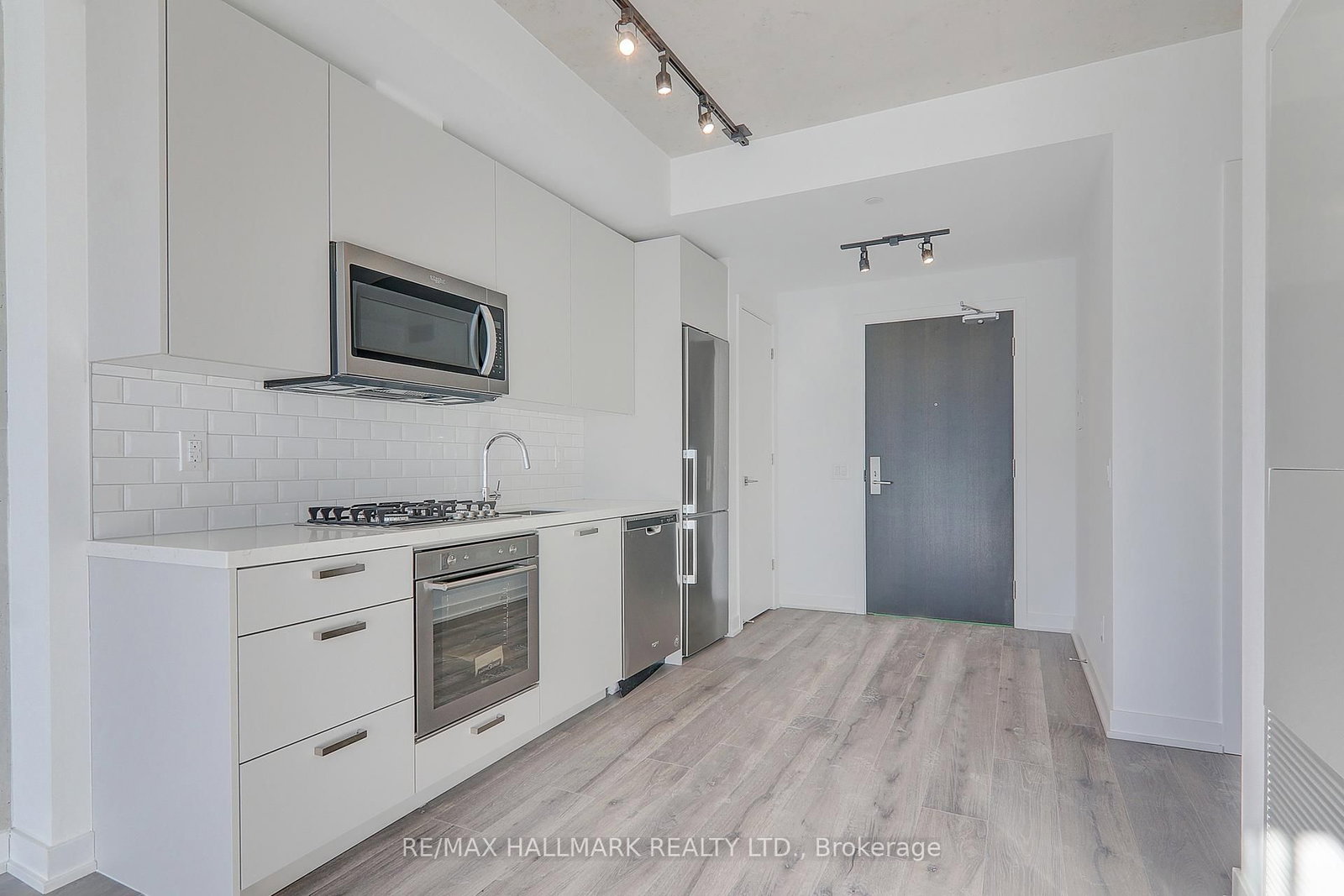 55 Ontario Street, Unit 606 - Photo 7