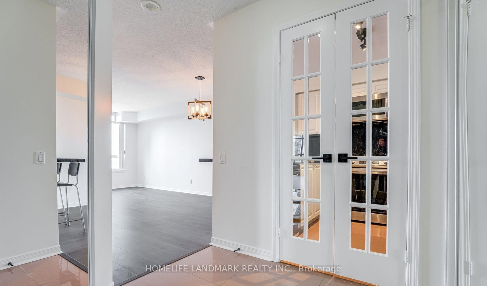 8 Hillcrest Avenue, Unit 618 - Photo 3