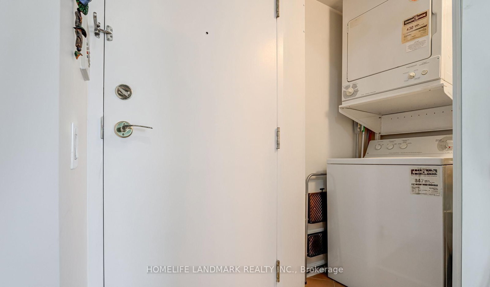 8 Hillcrest Avenue, Unit 618 - Photo 6