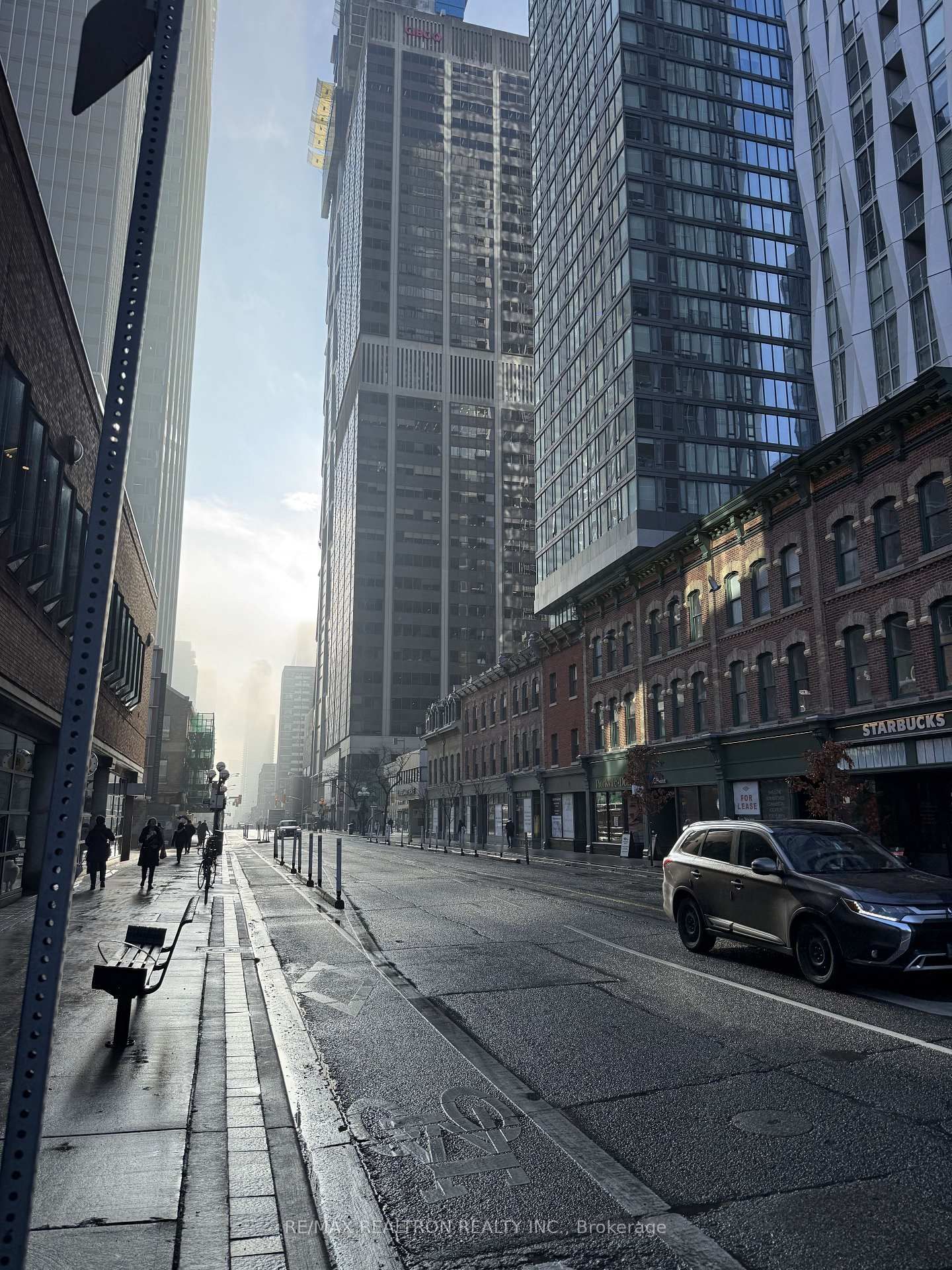 11 Yorkville Avenue, Unit 1306 - Photo 13