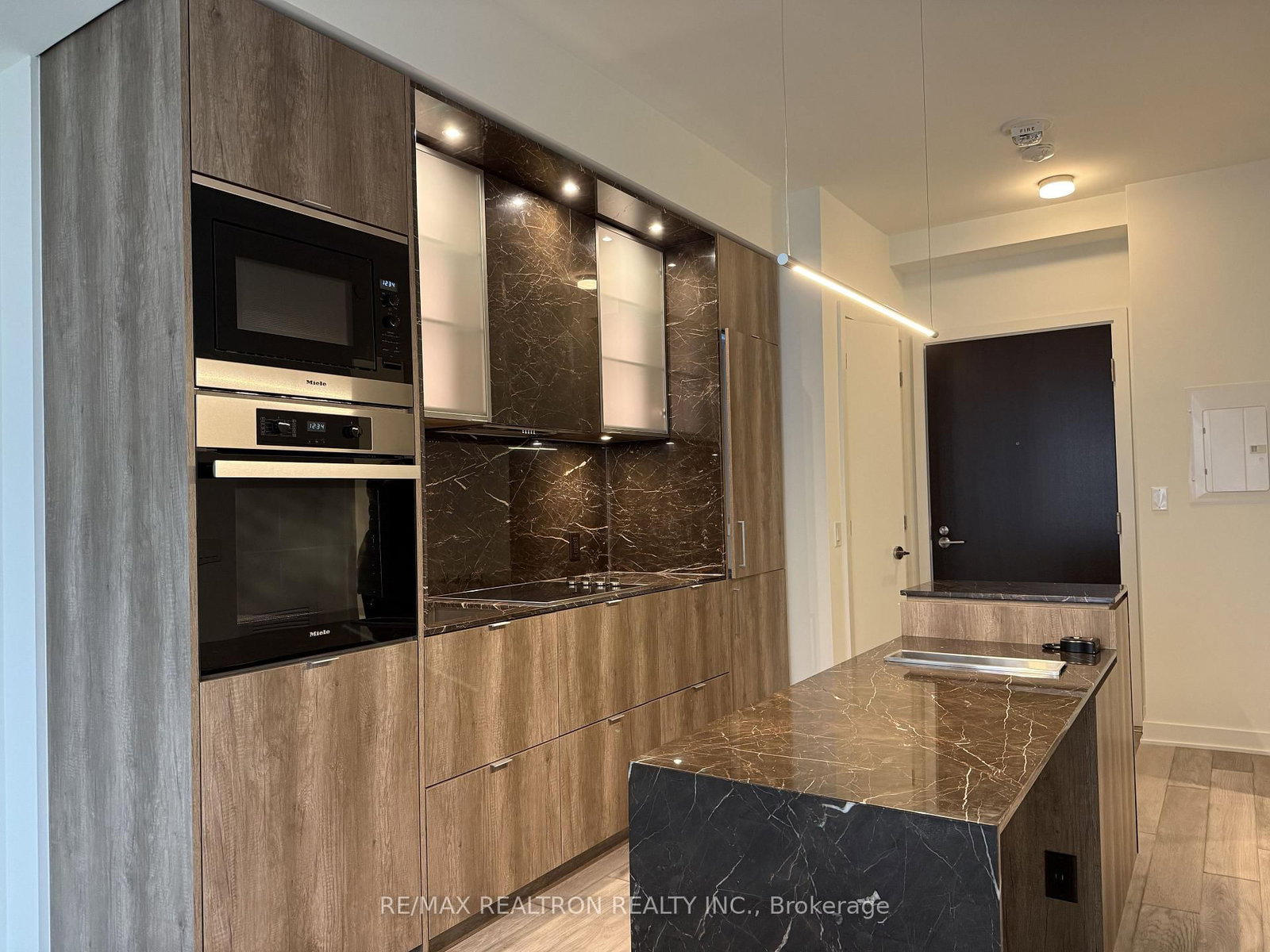 11 Yorkville Avenue, Unit 1306 - Photo 5