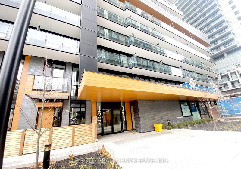 704 Room#4 - 127 Broadway Ave, Toronto, M4P 1V4 | Image 2