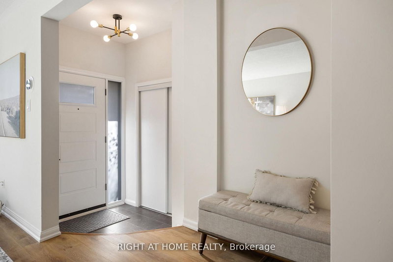 13 - 2 Wooded Carse Way, Toronto, M2R 3H7 | Image 3