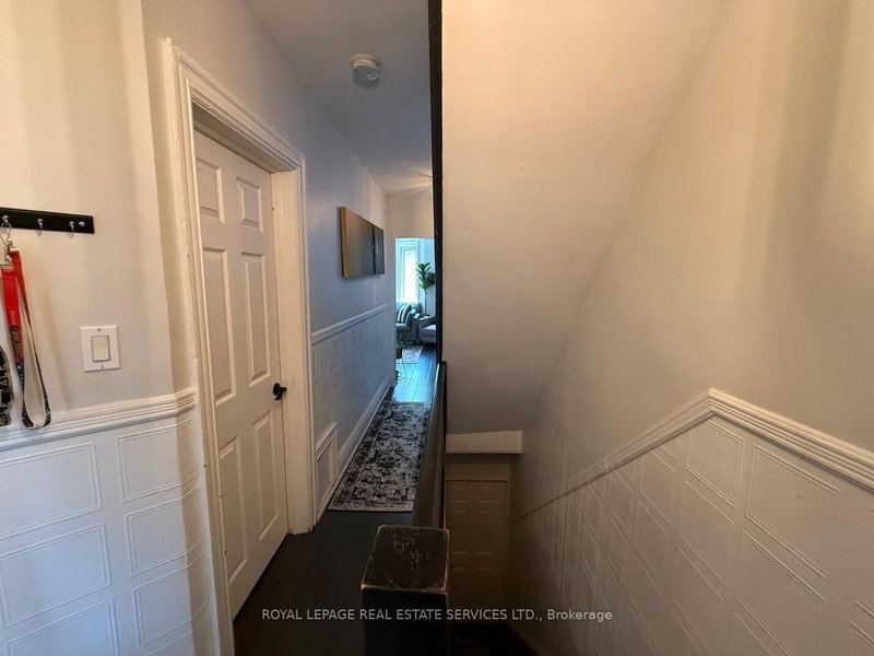 2nd Floor - 263 Grace St, Toronto, M6G 3A7 | Image 3