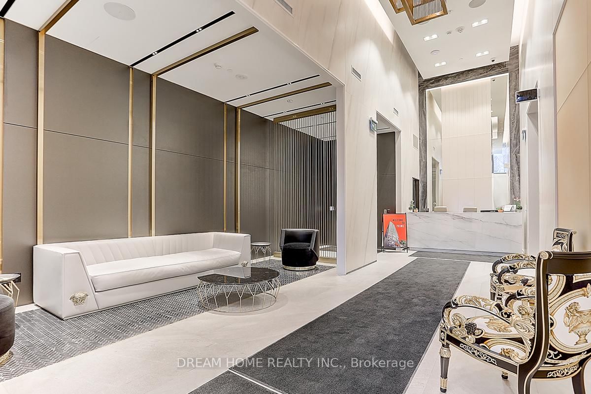 319 jarvis Street, Unit 1116 - Photo 3