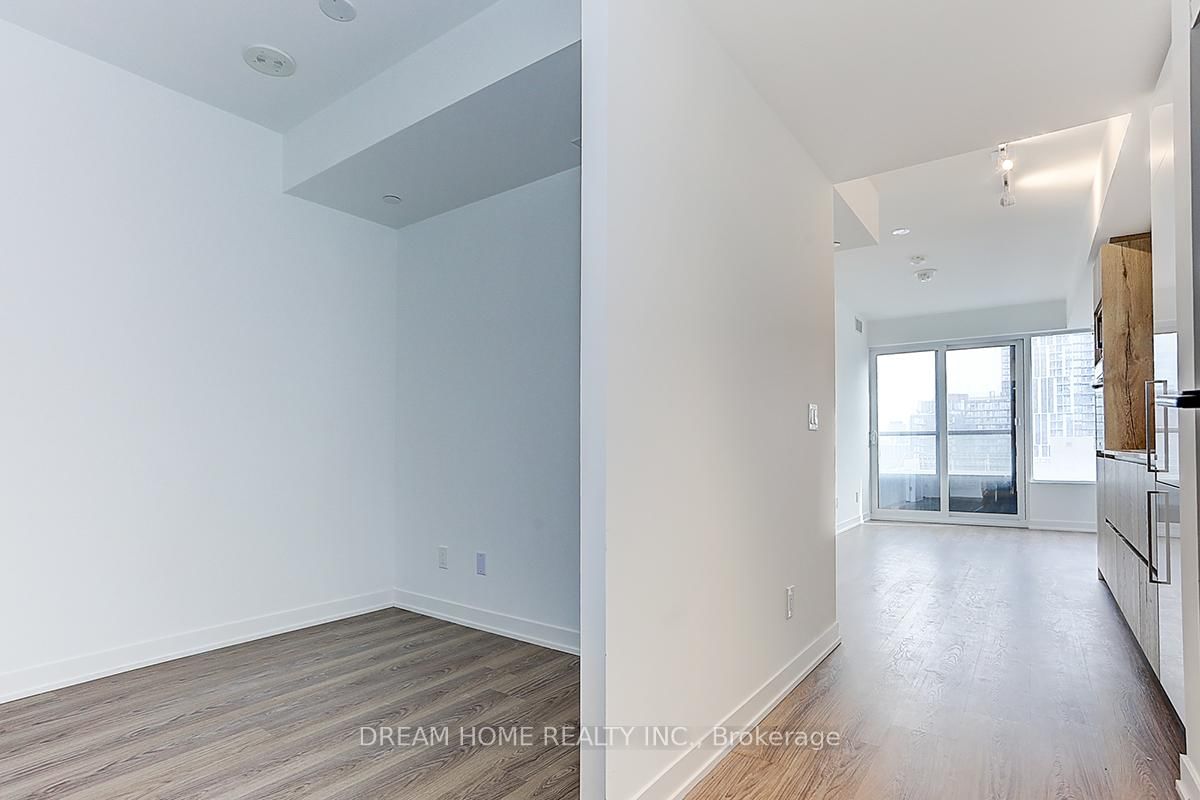 319 jarvis Street, Unit 1116 - Photo 5