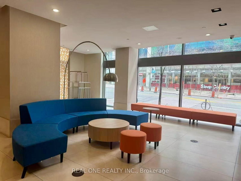 602 - 832 Bay St, Toronto, M5S 1Z6 | Image 2