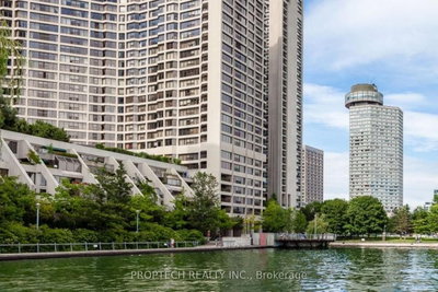 1618 - 33 Harbour Sq | Toronto | Image