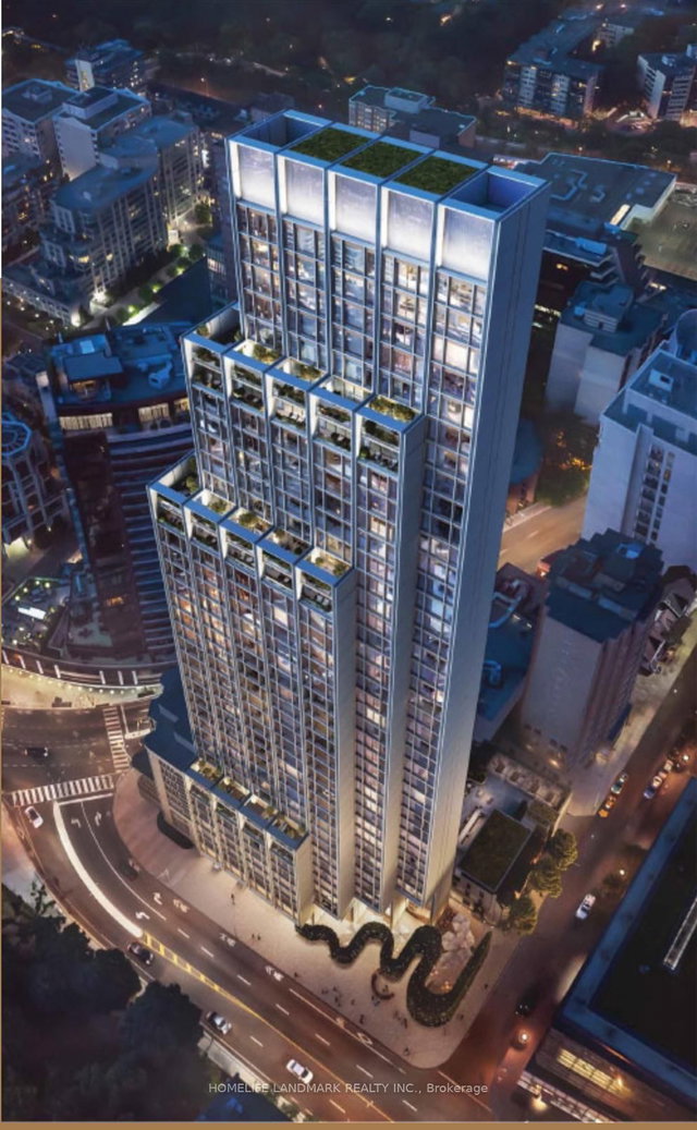 1602 - 1315 Bay Street