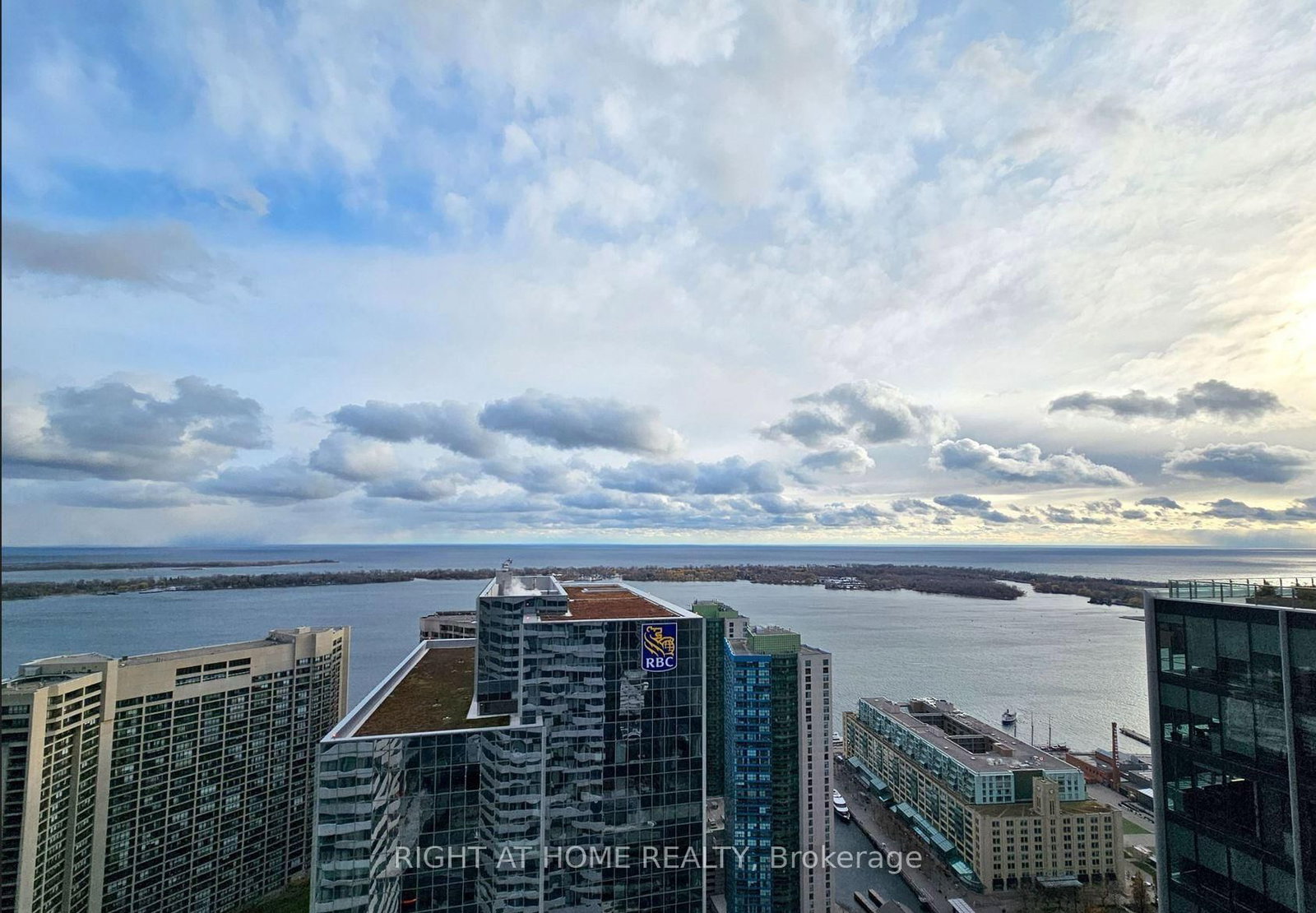 100 Harbour Street, Unit 4708 - Photo 2