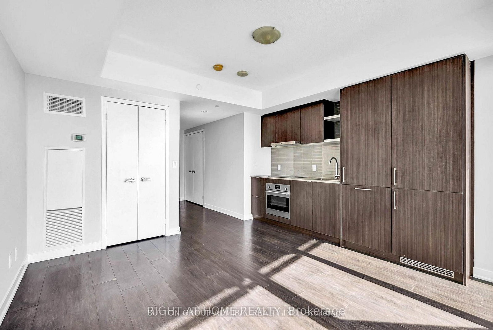 100 Harbour Street, Unit 4708 - Photo 5