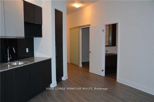 101 - 99 The Donway W