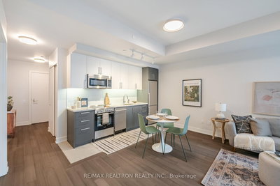 711 - 664 Spadina Ave | Toronto | Image