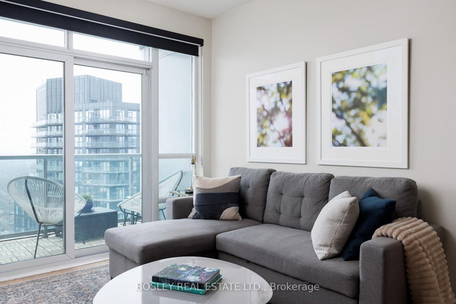 3506 - 120 Homewood Avenue