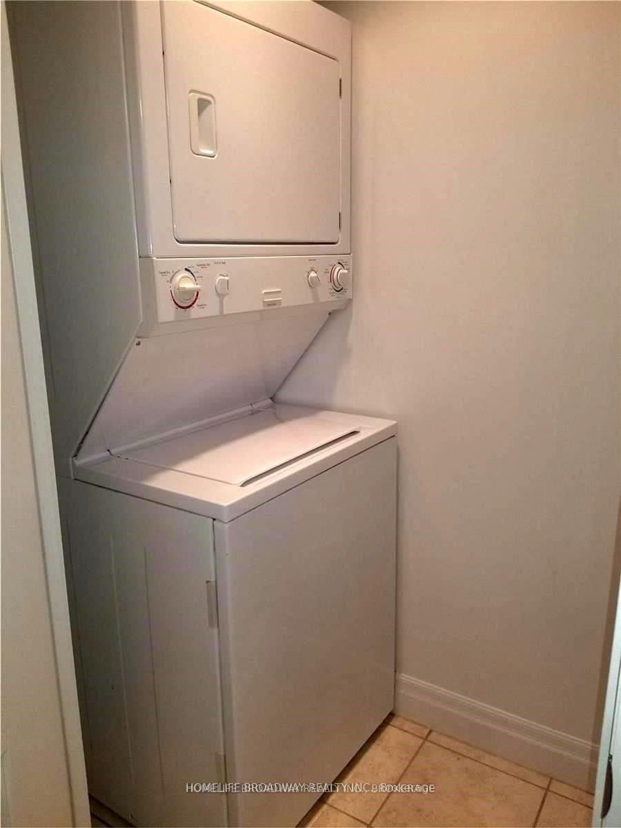 21 Hillcrest Avenue, Unit 2704 - Photo 10