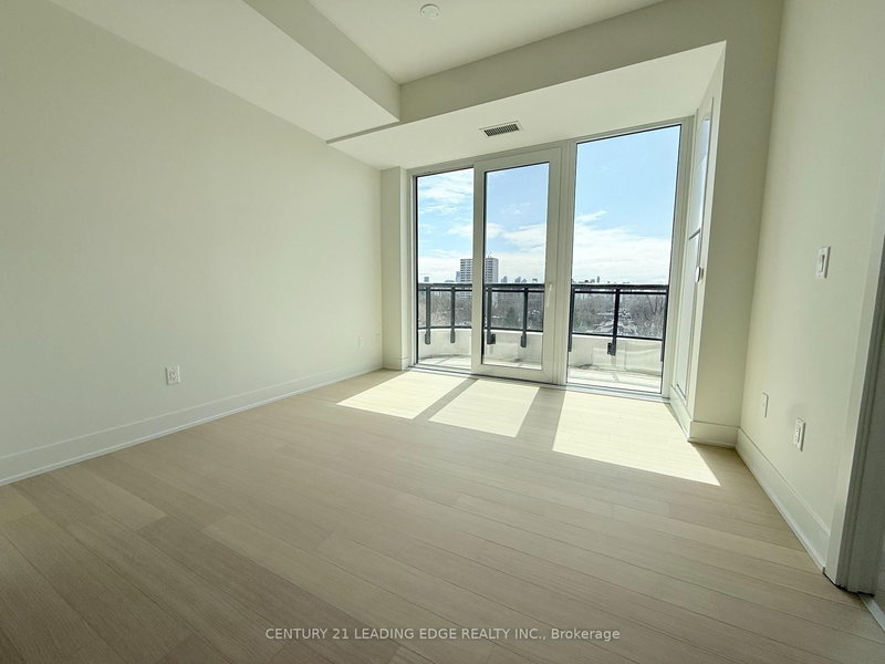 705 - 322 Dupont St, Toronto, M5R 0E3 | Image 2