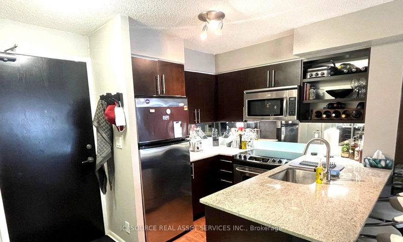 606 - 96 St Patrick St, Toronto, M5T 1V2 | Image 3