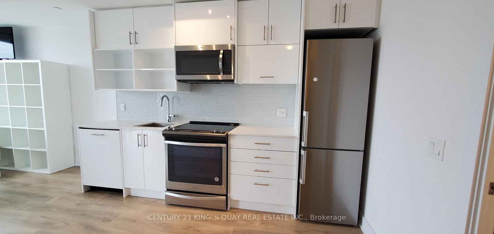 128 Fairview Mall Drive, Unit 1112 - Photo 4